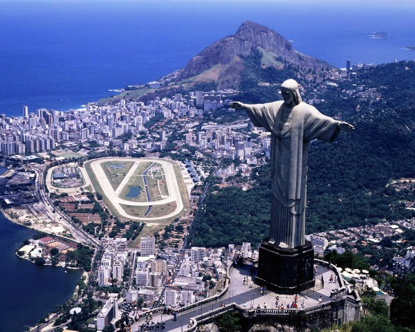 Seven-Wonder-Of-One-Wonder-In-Brazil-Christ-The-Redeemer