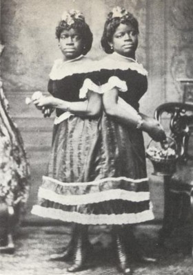 The Two Headed Nightingale (Millie and Christine McCoy)