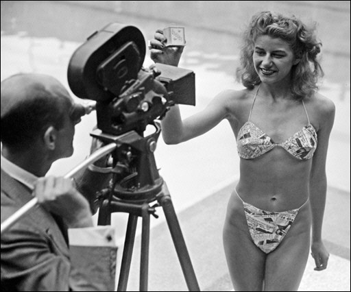 bikini-1946-02