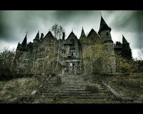 Castle Miranda, Celles, Belgium3