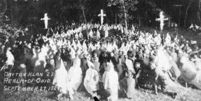 KKK-Photo-Takes-Blue-Ribbon-at-County-Fair-Gets-Booted-Out