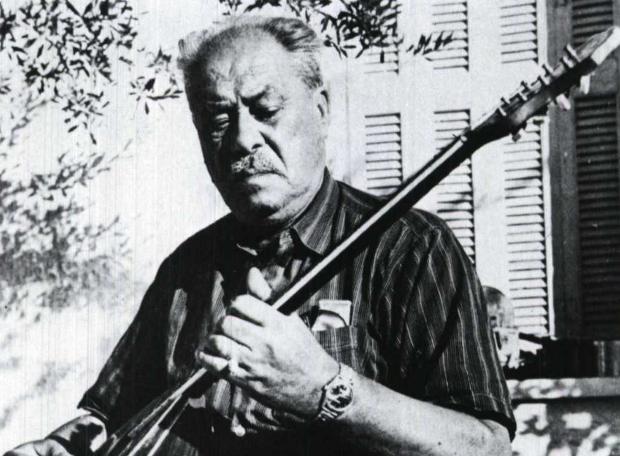 Η ταπείνωση του Μάρκου Βαμβακάρη. Η περίοδος που αναγκάστηκε να βγει στη «ζητιανιά». Έπαιζε στην επαρχία για να βγάλει το φαγητό της οικογένειάς του