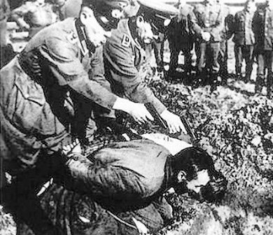 “Einsatzgruppen”. Τα τάγματα θανάτου του Χίτλερ με τους διανοούμενους ηγέτες, που είχαν διατριβές στα βιογραφικά τους. Προηγήθηκαν των στρατοπέδων συγκέντρωσης