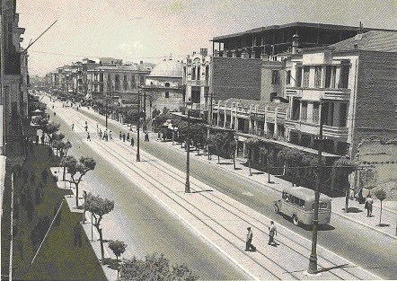 Saloniki_Egnatia_1950 (tram) Η Εγνατία στο ύψος της Βενιζέλου το 1950 ( αρχείο Γιώργου Κωτσίδη)