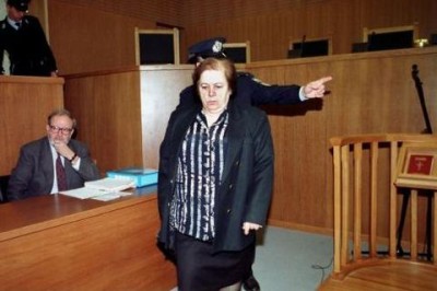 Η γυναίκα που δηλητηρίασε επτά ανθρώπους με τηγανόψωμα, επειδή αρνήθηκαν το προξενιό με τις κόρες της