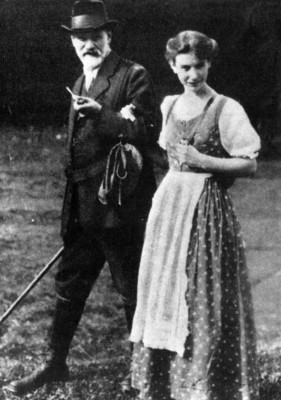 Ο Σίγκμουντ Φρόυντ και η κόρη του, Άννα