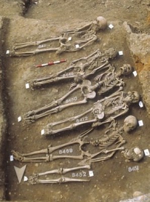  Museum of London Archaeology 
