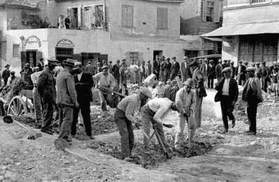 First day of excavation at the Agora, section Ε.