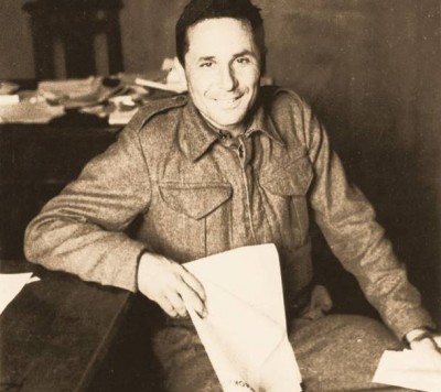 Η επιστολή του φυλακισμένου γ.γ του ΚΚΕ, Ν. Ζαχαριάδη, με την οποία υποστήριζε το καθεστώς του δικτάτορα Μεταξά εναντίον της φασιστικής εισβολής. Προκάλεσε αντιδράσεις και αργότερα χρησιμοποιήθηκε για την καθαίρεσή του