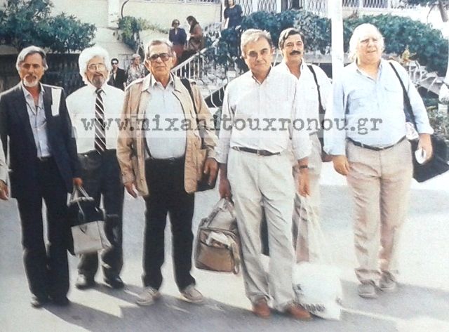 Η φυλάκιση εκδοτών και δημοσιογράφων επί Μητσοτάκη, επειδή δημοσιοποίησαν προκήρυξη της 17 Νοέμβρη. Φυντανίδης, Μαρούδας, Καρατζαφέρης, Παπαϊωάννου, Γερονικολός, έμειναν δυο εβδομάδες στη φυλακή