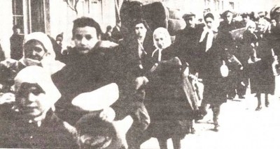 Ο αφανισμός της εβραϊκής κοινότητας της Καβάλας από τους Βούλγαρους. Τους έστελναν στο κολαστήριο της Τρεμπλίνκα στην Πολωνία και πολλοί πνίγηκαν στον Δούναβη πριν να φτάσουν εκεί