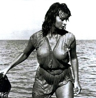 Sophia-Loren-in-Boy-On-A-Dolphin-1957-c1