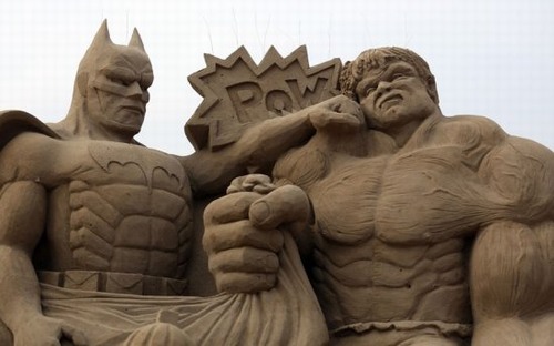 Impressive-sand-sculpters-21