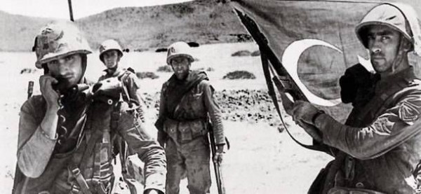 Τούρκοι στρατιώτες κατά την εισβολή στην Κύπρο ο 1974.