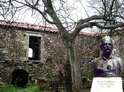 Κόλιας Πλαπούτας, το “τέκνον του Έρωτος και της Ανδρείας”. Η άστατη ερωτική ζωή του πολέμαρχου του Μοριά, που έφθασε να έχει στην ίδια στέγη τη γυναίκα και την ερωμένη του!