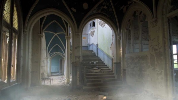 Castle Miranda, Celles, Belgium2