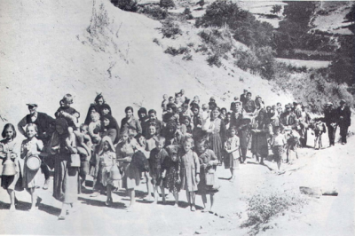 “Εμφύλια Πάθη: 23 Ερωτήσεις και απαντήσεις για τον εμφύλιο”. Παιδομάζωμα ή παιδοφύλαγμα; Οι κατηγορίες ότι σχεδιάστηκε για να γίνουν τα παιδιά μαχητές του Δημοκρατικού Στρατού