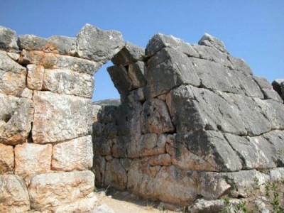 πυραμίδα-Ελληνικού-3