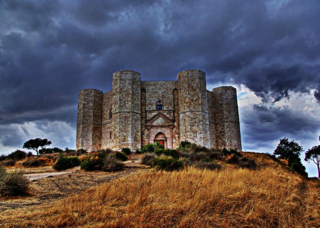 Castel_Del_Monte_by_Frank_Harder