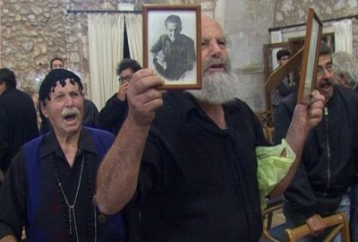 Υπόθεση Ρίχτερ: Γερμανός ιστορικός δικάζεται στην Κρήτη για άρνηση εγκλημάτων των Ναζί. Υποστηρίζει ότι τα ολοκαυτώματα έγιναν ως αντίποινα για τις θηριωδίες των Κρητών κατά των γερμανών αλεξιπτωτιστών