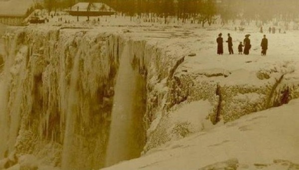 1911: Μια ακόμα παγωμένη χρονιά