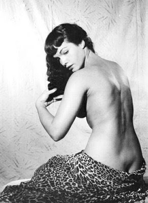 BETTIE-PAGE-3-L