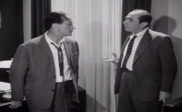 Στο ρόλο του τρελλού που υποδύεται τον ψυχίατρο. Ο Φίλος Μου, Ο Λευτεράκης(1963)