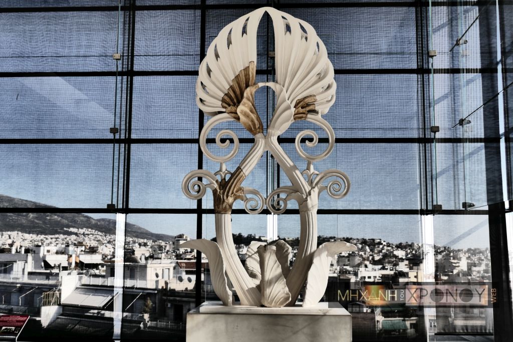 Το εντυπωσιακό γλυπτό που κοσμούσε την στέγη του Παρθενώνα ήταν ένα αγριολούλουδο της Ακρόπολης