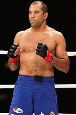 Ο Ρόις Γκρέισι, πρωταθλητής σε MMA και UFC. Μέλος της μεγάλης οικογένειας που μυήθηκε στο Ζίου Ζίτσου