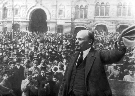 Ο Λένιν στην επανάσταση του Φεβρουαρίου 1917