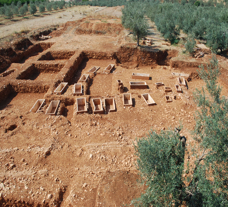 Η ανασκαφή στο αρχαίο νεκροταφείο Κλένιας