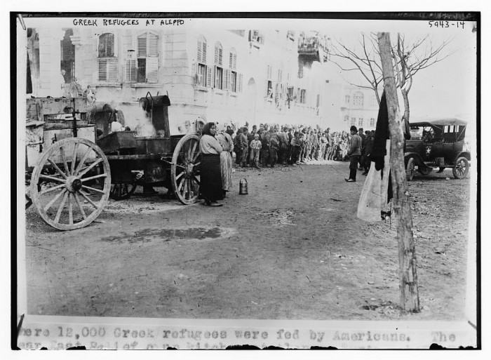 1923, Χαλέπι Συρίας, Έλληνες πρόσφυγες περιμένουν στη σειρά για το συσσίτιο 