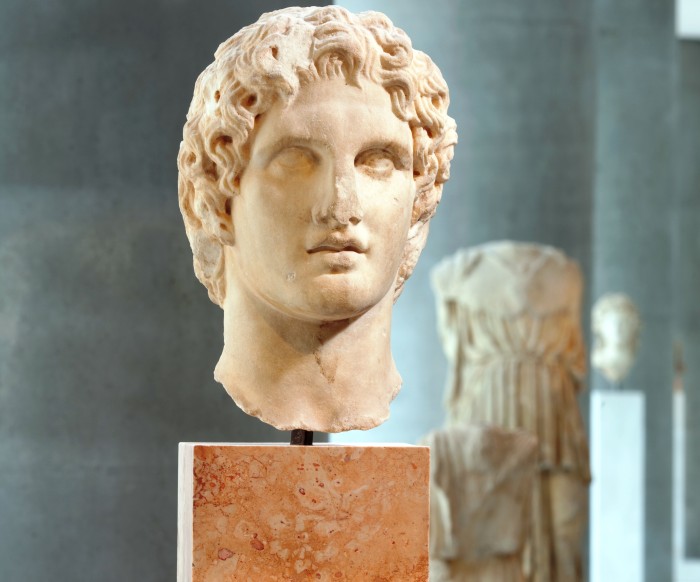 romancopyalexanderthegreatcreditnikosdaniilidis1-700x582