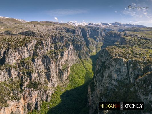 Το ελληνικό Γκραν Κάνυον. Γιατί μπήκε στο Γκίνες ως το βαθύτερο φαράγγι του κόσμου. Εκεί έδρασαν οι “Βικογιατροί”