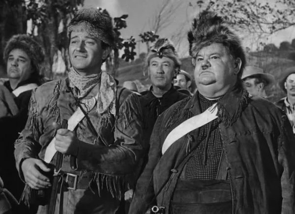 Στην ταινία Τhe fighting Κentuckian, του 1949 λίγο έλειψε να εκτεθεί. Για το λόγο αυτό το γούνινο το καπέλο τον έσωσε