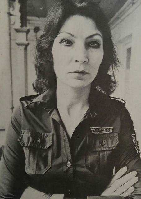 Η θεραπεύτρια Ντζούνα Νταβιτατσμπίλι