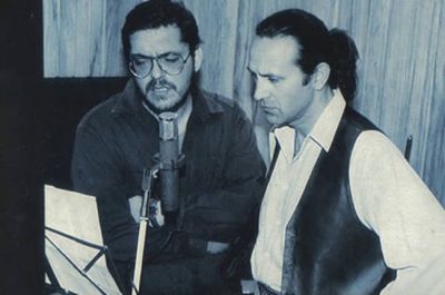 “Διδυμότειχο μπλουζ”. Ποιος προέβλεψε αμέσως ότι θα γίνει επιτυχία το αυτοβιογραφικό τραγούδι του Μαχαιρίτσα, που προοριζόταν για τον Βασίλη Παπακωνσταντίνου