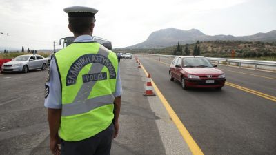 Ο Δήμος Θεσσαλονίκης επιστρέφει τις πινακίδες και άδειες κυκλοφορίας ενόψει του Πάσχα