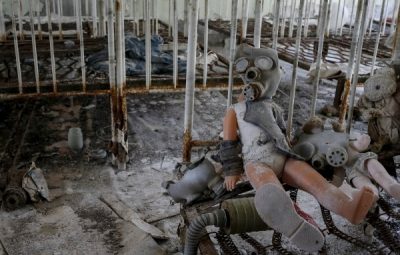 “Τα πουλιά έπεφταν στο παρμπρίζ των αυτοκινήτων λες κι αυτοκτονούσαν”. Μια ανατριχιαστική μαρτυρία για την καταστροφή του Τσέρνομπιλ και την μεθοδευμένη έλλειψη ενημέρωσης