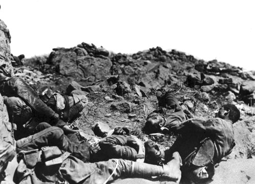 Dead of Greek soldiers after the battle of Sakarya
