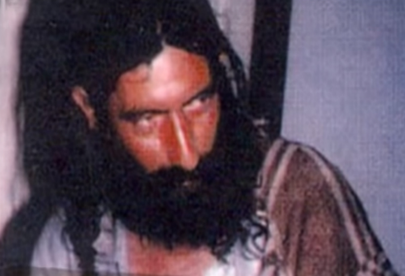 “Θα κόστιζα παραπάνω αν συνέχιζα να ζω”. Ο Νικόλας Άσιμος είχε κάνει κι άλλες απόπειρες αυτοκτονίας. Τι έγραφε στα τελευταία του ανέκδοτα σημειώματα