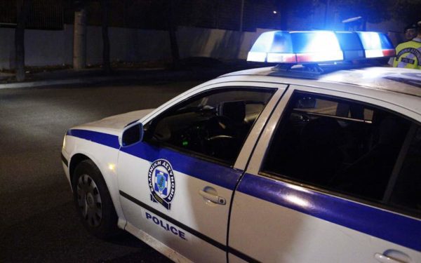 Ανήλικοι έκλεψαν μοτοσικλέτα και συνελήφθησαν. Προσπάθησαν να ξεφύγουν από έλεγχο της αστυνομίας