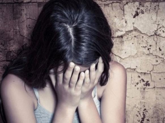 Ρόδος. Άγριος ξυλοδαρμός μαθητριών Γυμνασίου με γροθιές και κλωτσιές (Bίντεο)