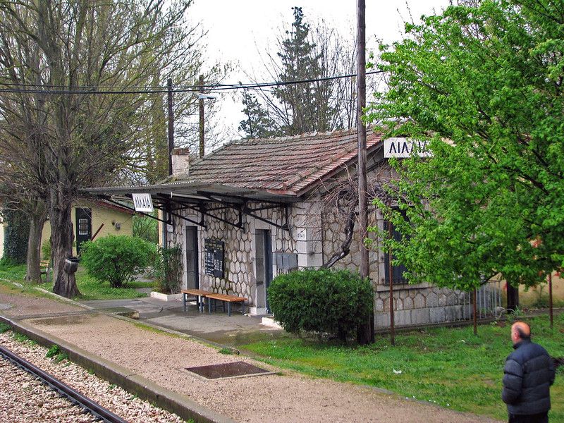 Οι θηριωδίες των Γερμανών στη Λιλαία Φωκίδας. Έκαψαν το χωριό, επειδή οι κάτοικοι έσωσαν αμερικανούς αλεξιπτωτιστές. Κάηκαν τα 150 από τα 160 σπίτια