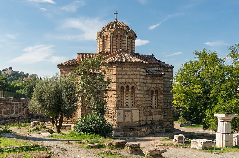 Το μοναδικό βυζαντινό εκκλησάκι μέσα στην Αρχαία Αγορά, που γιορτάζει μια φορά το χρόνο. Είναι απομεινάρι της χαμένης συνοικίας των Αθηνών που κατεδαφίστηκε