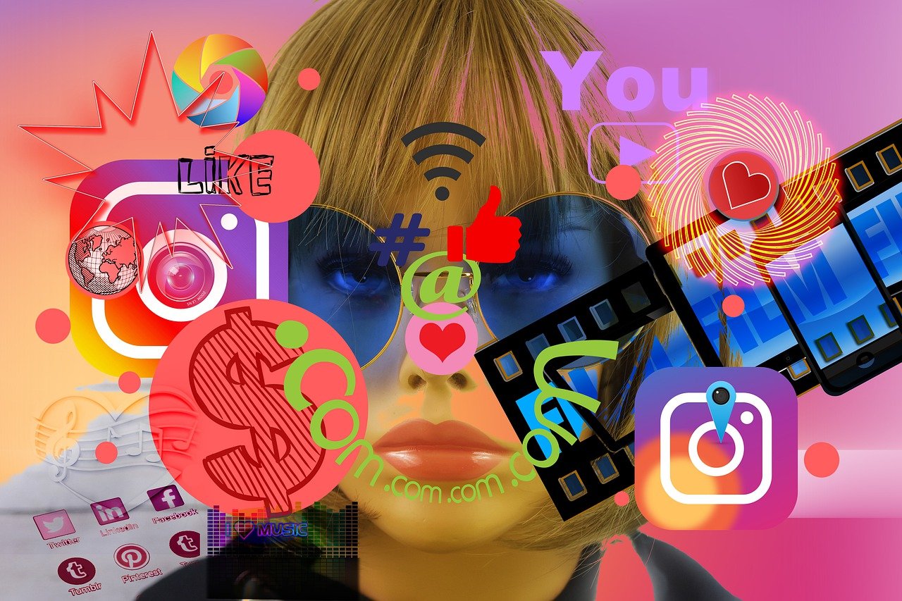 Από 1.000 έως 20.000 ευρώ οι αμοιβές των influencers. Στο στόχαστρο της Eφορίας μέσω Tik Tok και Instagram