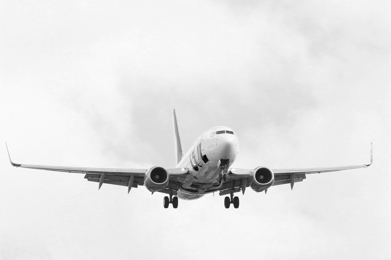 Συνετρίβη στη θάλασσα αεροπλάνο με 28 επιβαίνοντες στη Ρωσία. Στο σημείο καταπλέουν πλοία
