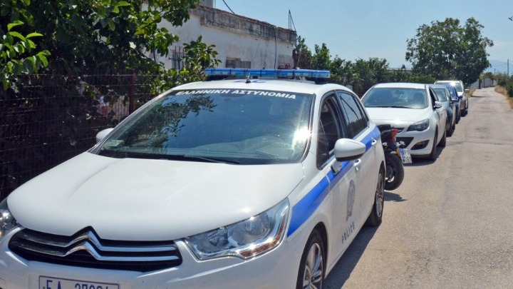 Μαφιόζικη εκτέλεση 44χρονου επιχειρηματία στη Θήβα. Τον “γάζωσαν” με επτά σφαίρες έξω από το σπίτι του