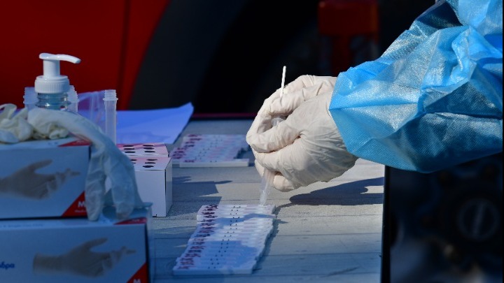 Πρόεδρος ΕΟΔΥ: Κοντά στις 3.000 σήμερα τα κρούσματα. Παρά την γεωμετρική αύξηση δεν έχουν αυξηθεί εισαγωγές και διασωληνωμένοι