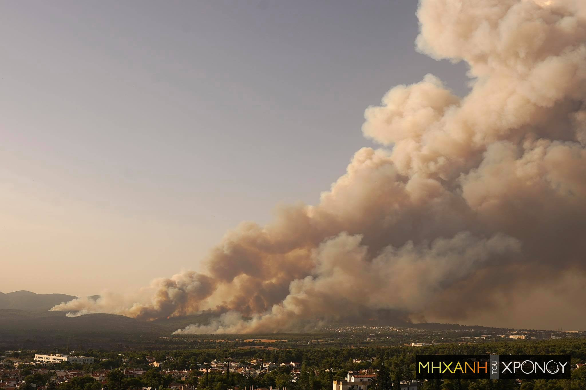 Alert σε όλη την Ελλάδα με μήνυμα στο 112: Απαγορεύεται η μετακίνηση, διέλευση ή παραμονή σε δάση, εθνικούς δρυμούς και άλση ως τη Δευτέρα